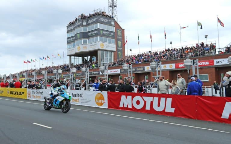 Isle of Man TT Grandstand Tickets - Duke Travel